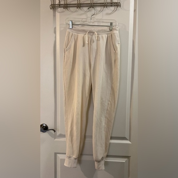 Nike Yoga Luxe Dri Fit Jogger Pants Women’s Small Ivory off white - Picture 3 of 8